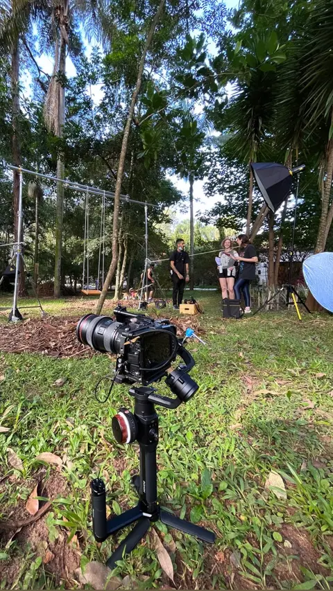 Eduardo Auricchio on set