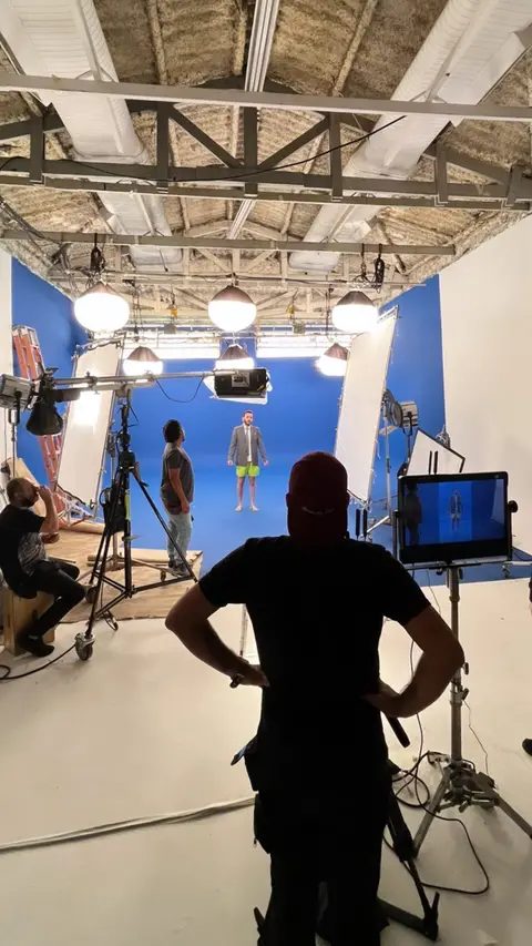 Eduardo Auricchio on set
