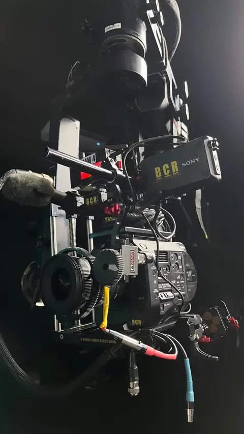 Eduardo Auricchio on set