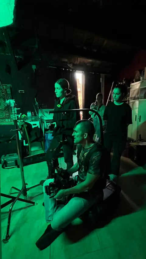 Eduardo Auricchio on set