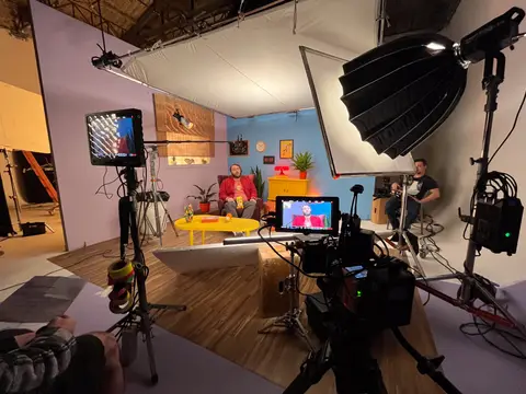 Eduardo Auricchio on set