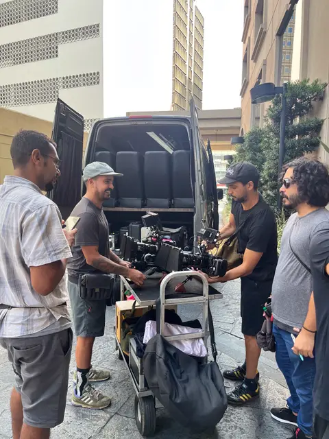 Eduardo Auricchio on set